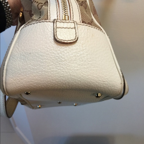 REDUCED! Gucci Monogram Canvas Handbag - Picture 7 of 8